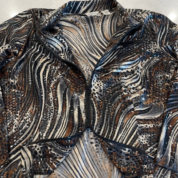 LAURA ASHLEY Woman Size 1X Lightweight Zippered Jacket - Picture 8 of 13